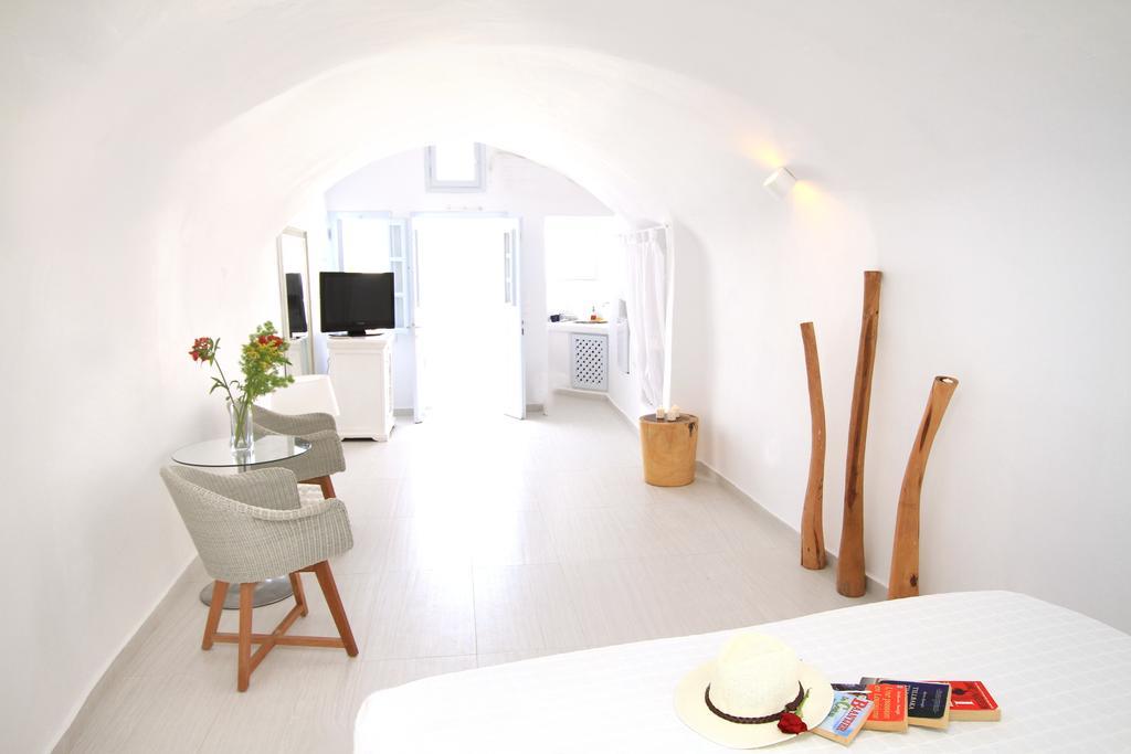 Finesse Suites Oia Dış mekan fotoğraf