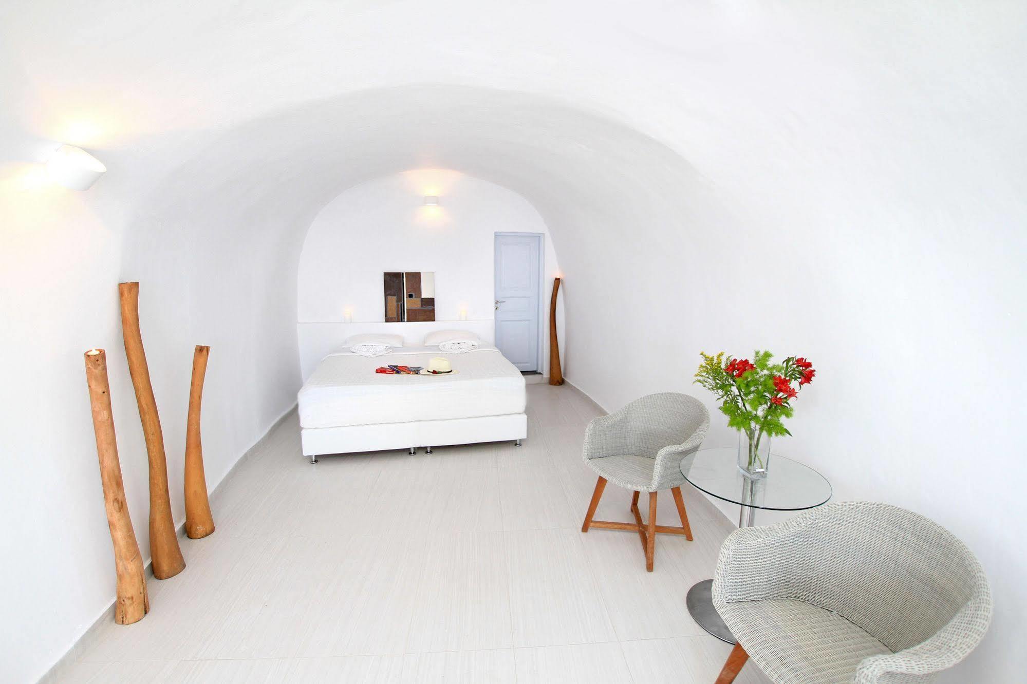 Finesse Suites Oia Dış mekan fotoğraf